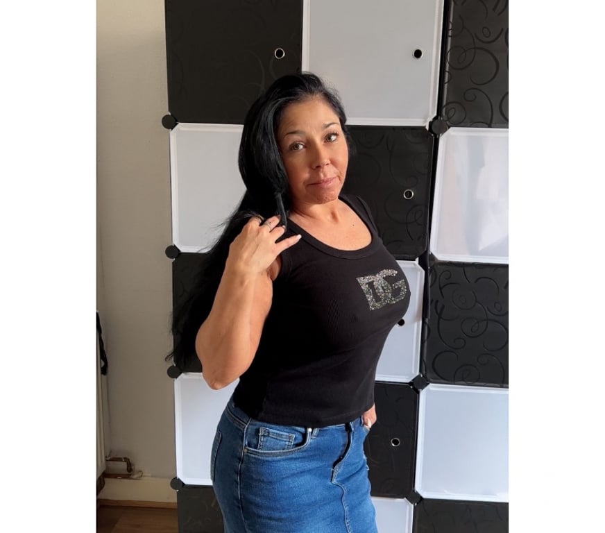 Escorts Belfast Ormeau - Belfast - Photos for Sexy Brunette Girl 💯 No rush 🥰Genuine