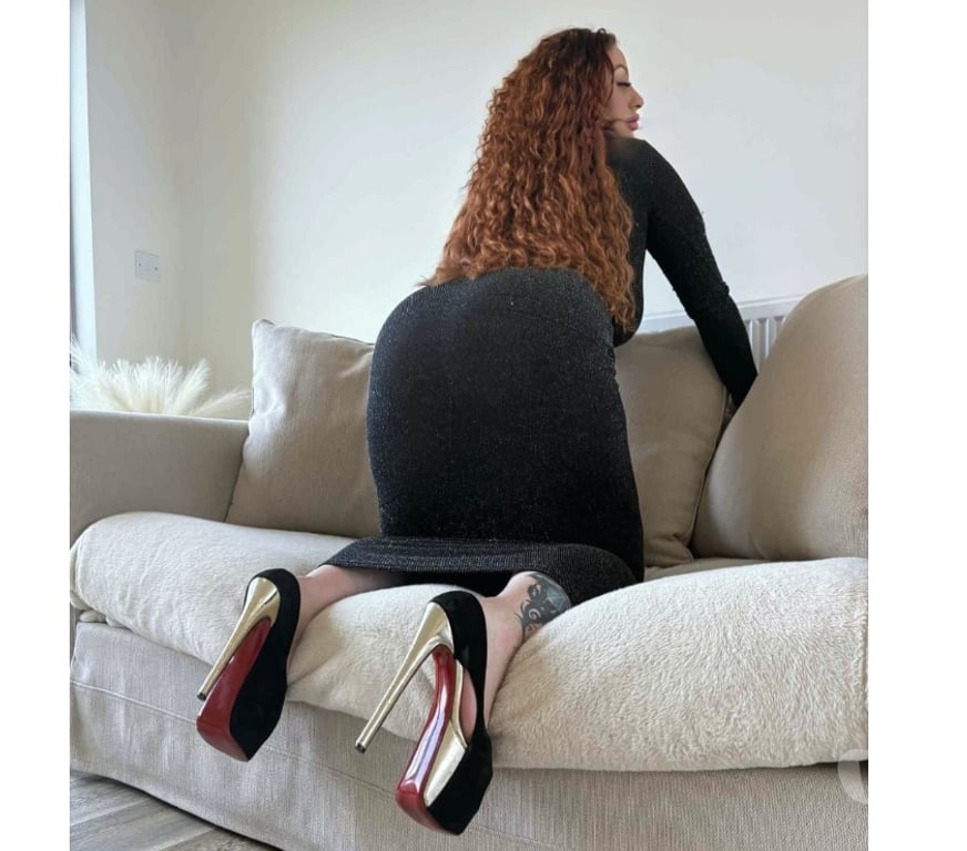 Escorts Essex Colchester - Photos for Barbara curvy milf best owo party girl