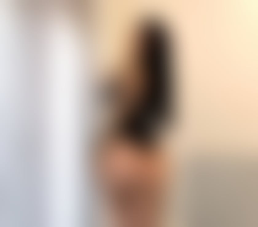 Escorts North West London Brent Cross - North West London - Photos for JULYA 🚘AVAILABLE 24 7 ✅ PARTY GIRLS OUTCALL ONLY🚘