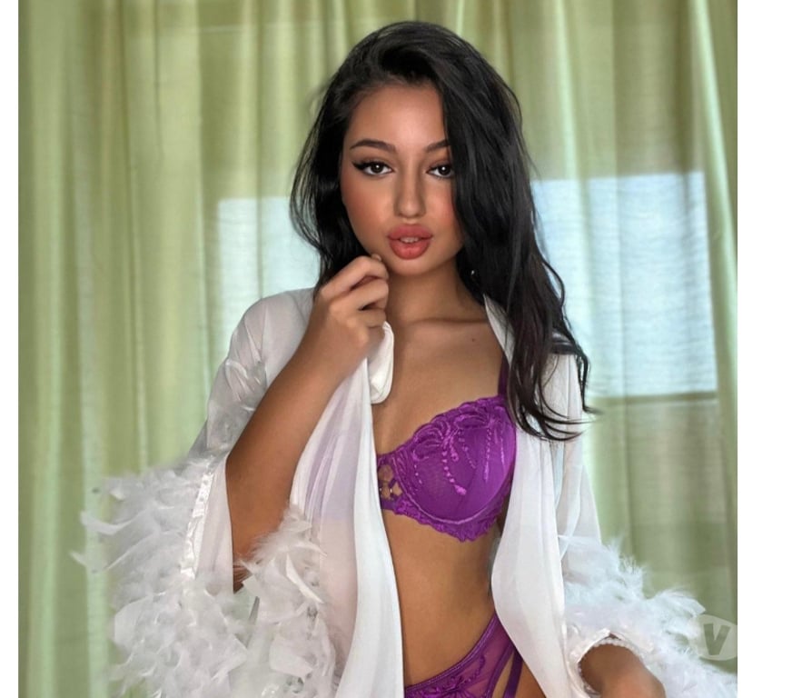 Escorts East London Canning Town - East London - Photos for Pretty Brazilian π From Β£50 π·π§π·