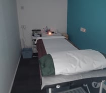 Asian massage thearpist6
