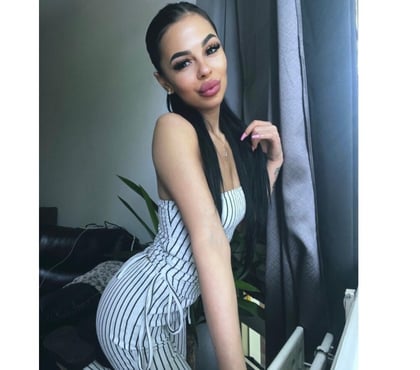 Escorts Leeds City Centre Leeds - Photos for Hallo i'm Elena♥️ new party girl 👅♥️