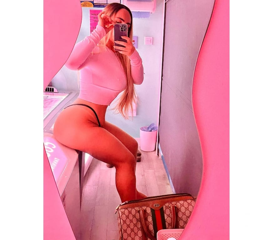 Trans Escorts Suffolk Ipswich - Photos for 💚 Brazilian T-Girl 🌴 Green Eyes 17cm Surprise 🍑🔥