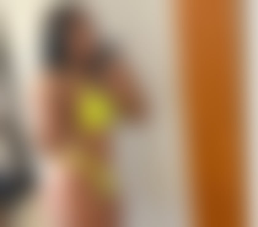  Escorts Leeds City Centre Leeds - Photos for I AM A LATIN AND SEXY LOVE GIRL AVAILABLE FOR ALL