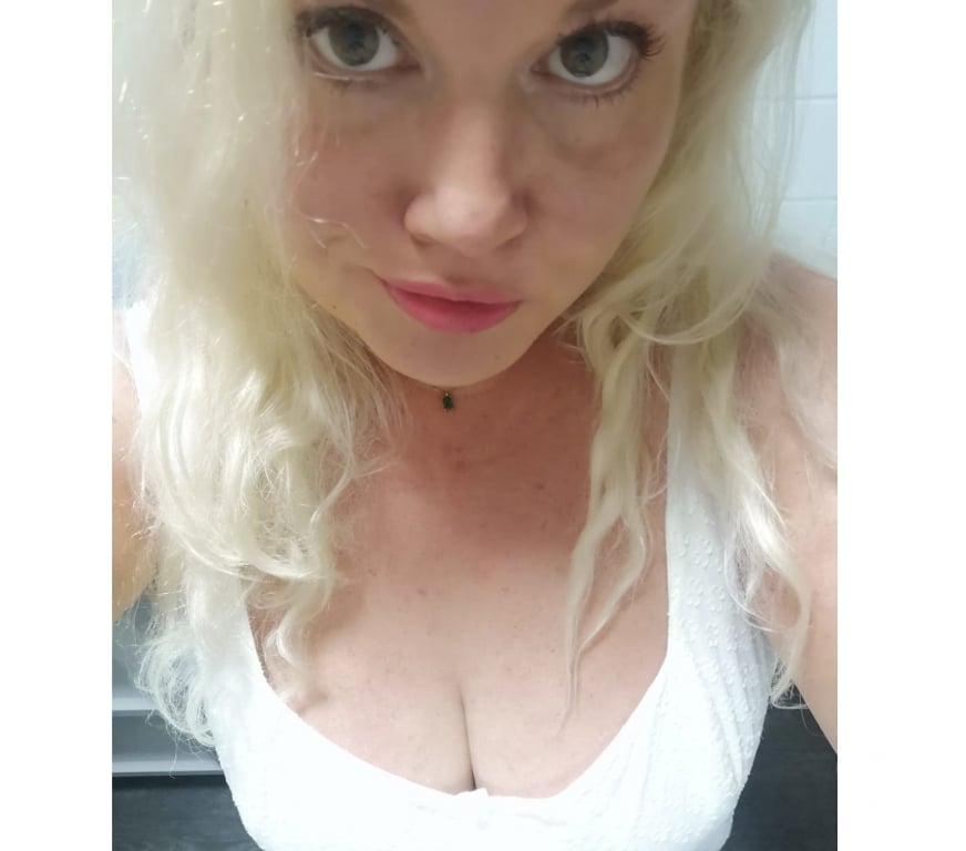 Escorts Devon Teignbridge - Photos for 🇬🇧 Naughty English blonde, this weekend only 🇬🇧
