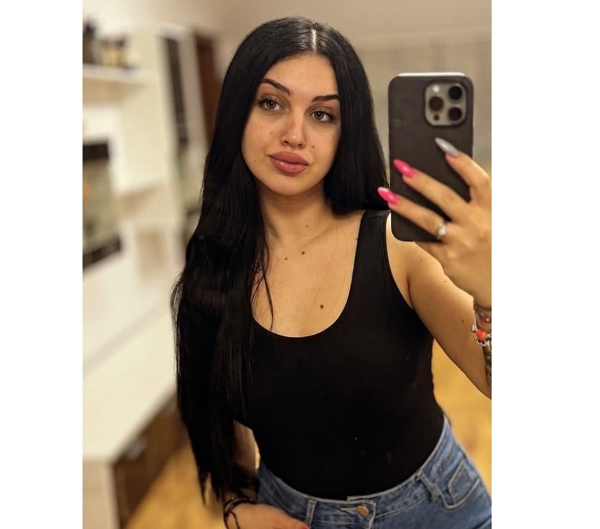 Escorts West London Hillingdon - Photos for Elegant Moments with Anda in Uxbridge ✨