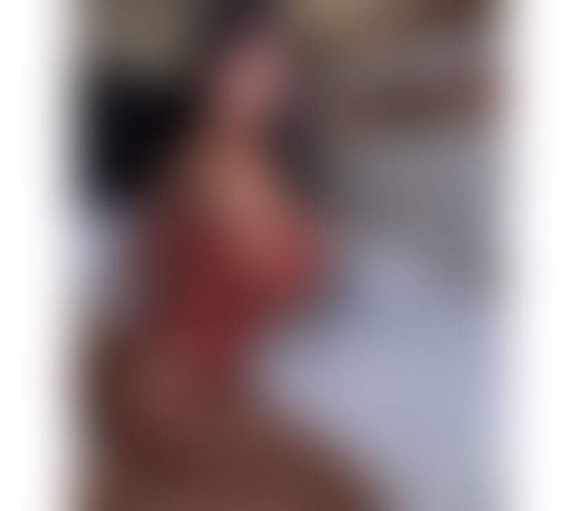 Escorts Dorset Bournemouth, Christchurch and Poole - Photos for Enveloping Brunette