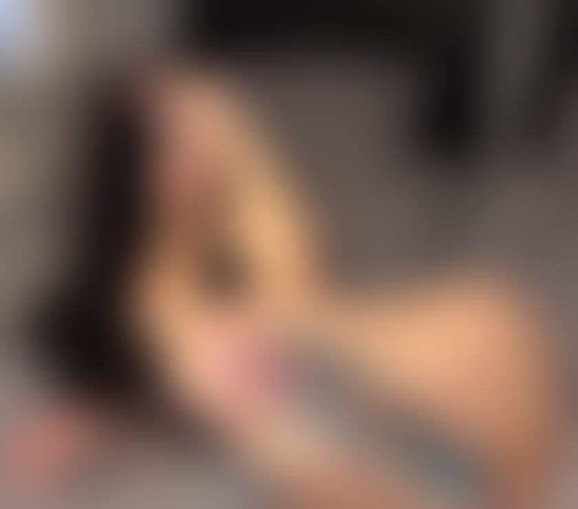 Escorts Cardiff Cardiff City Centre - Cardiff - Photos for 🇧🇷🔥 Laura Brunette~Big Ass 🍑🍭 party girls🥂