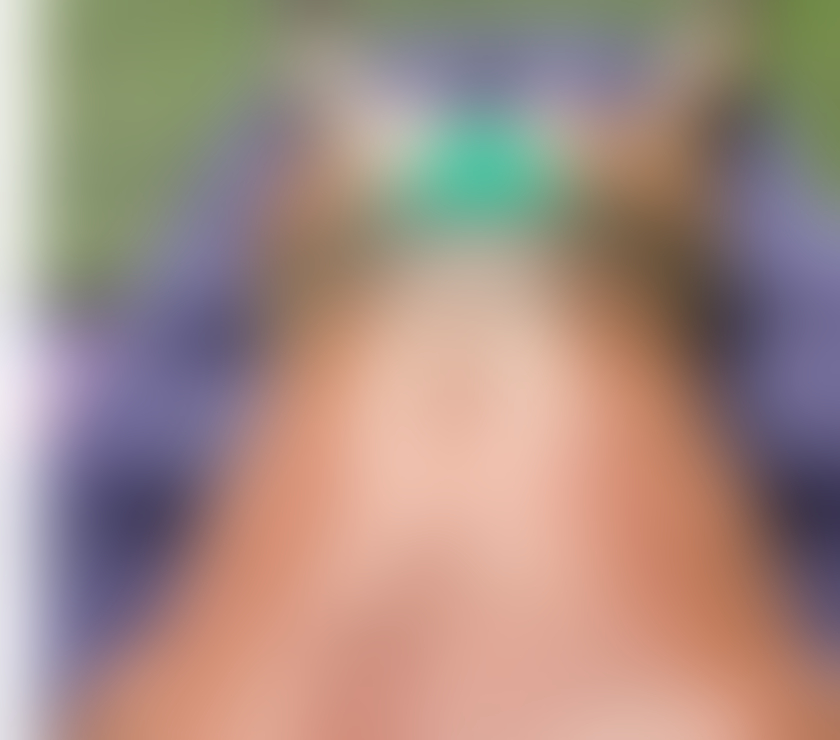 Escorts Buckinghamshire Milton Keynes - Photos for Erotic Massages COMPLETE