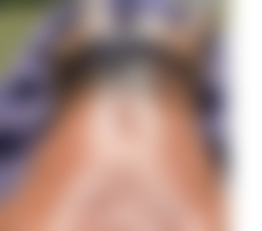 Escorts Buckinghamshire Milton Keynes - Photos for Erotic Massages COMPLETE