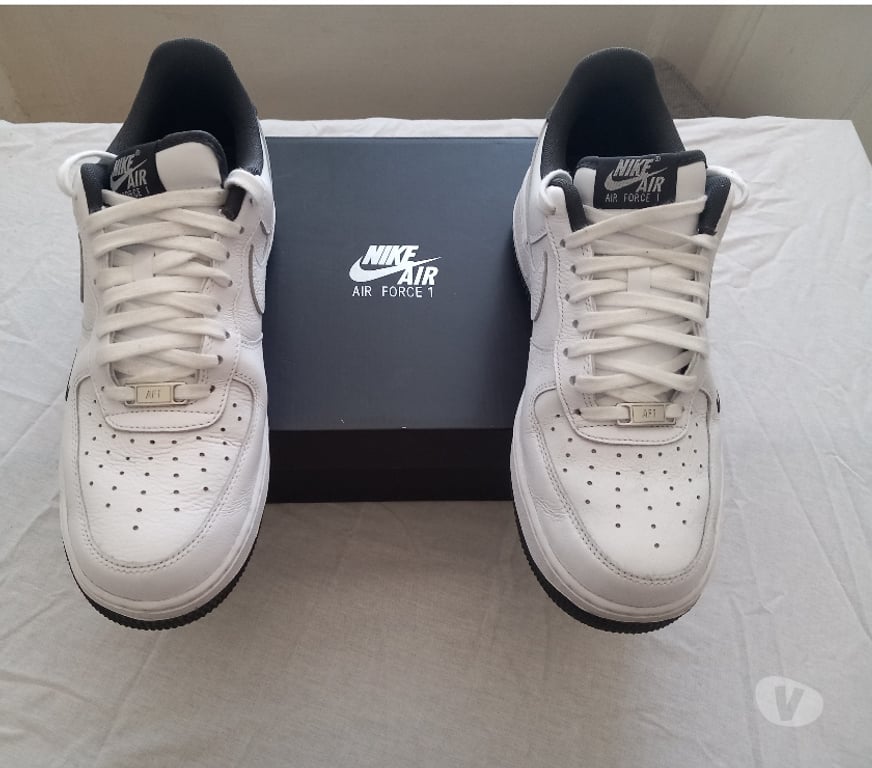 hand made dresses Devon Plymouth - Photos for ABSOLUTE BARGAIN - Classic Nike Air Force 1 07 Trainers Whit