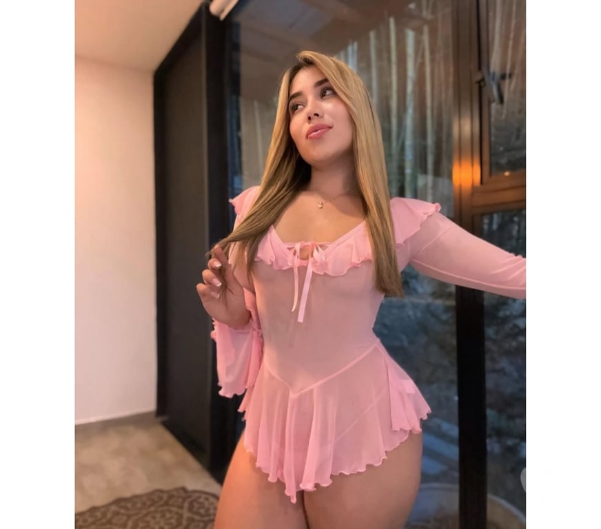 Escorts South East London Bromley - Photos for Brazilian girl 🌹 party 🎉