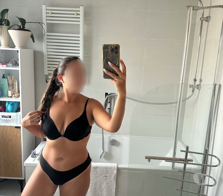 Escorts West London Ealing - West London - Photos for Sexy Fit Jessica