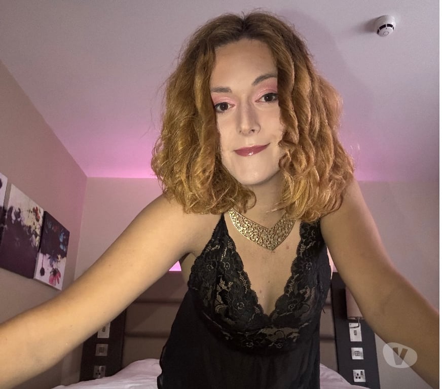 Trans Escorts South West London Wimbledon - South West London - Photos for British Trans Doll Ready and Available for your Pleasure