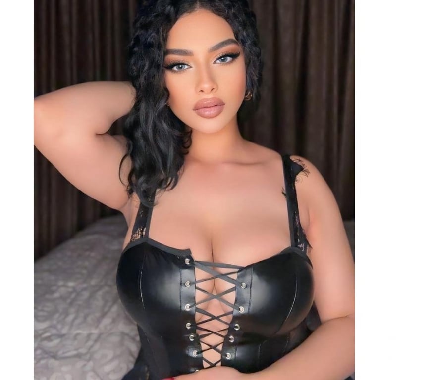 Escorts North London Enfield - Photos for New In Town only few days here call me x❤️❤️❤️