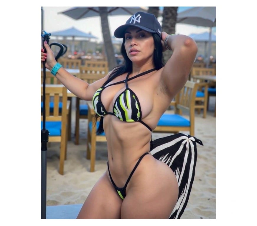 Escorts Highland Inverness - Highland - Photos for VALENTINA🍓COME,EXPLORE A WORLD OF FANTASY 🍓IN &OUT