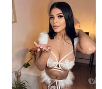 🥳party girl in out 24 7 just call me 🥰❤️kiss😘