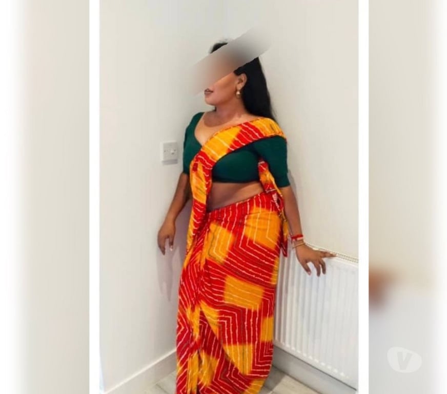 Escorts East London Barking Station - East London - Photos for YAZHINI SOUTH INDIAN TAMIL NADU GIRL NEW IN BARKING