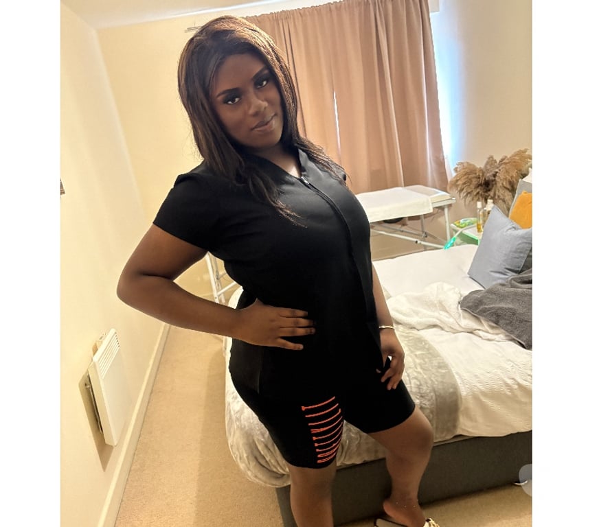 Full body massage West Midlands Birmingham - Photos for Qualified massage in B12