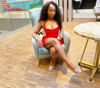 Escorts and Massages Cheadle Stockport - Photos for High class British baddie