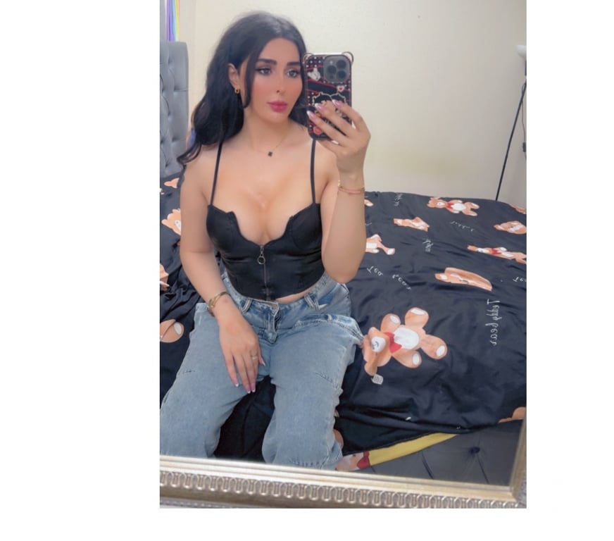Trans Escorts Glasgow Glasgow City Centre - Glasgow - Photos for Ts Lilly🍒 super hot and feminine with pinky surprise 🍭