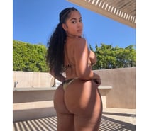 COLOMBIANA GIRLFRIEND EXPEDIENTE toys available