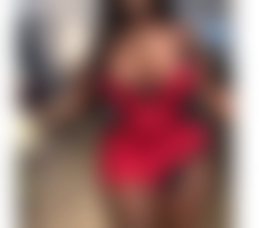 PARTY EBONY BIG BOOBS 💥IN BARKING