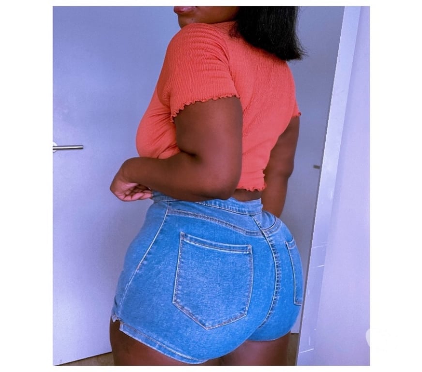 Escorts Central London King`s Cross - Central London - Photos for Euston - Curvy Ebony BRITISH Dominican Babe