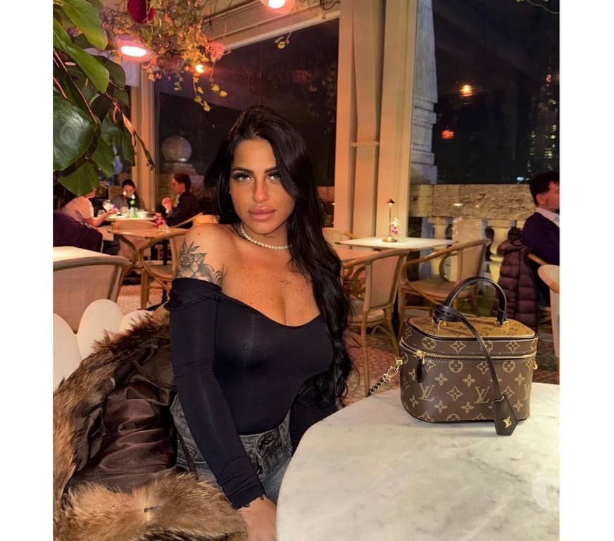 Escorts Kent Dartford - Photos for Candy 🍭 FRENCH x HIGH CLASS 💯