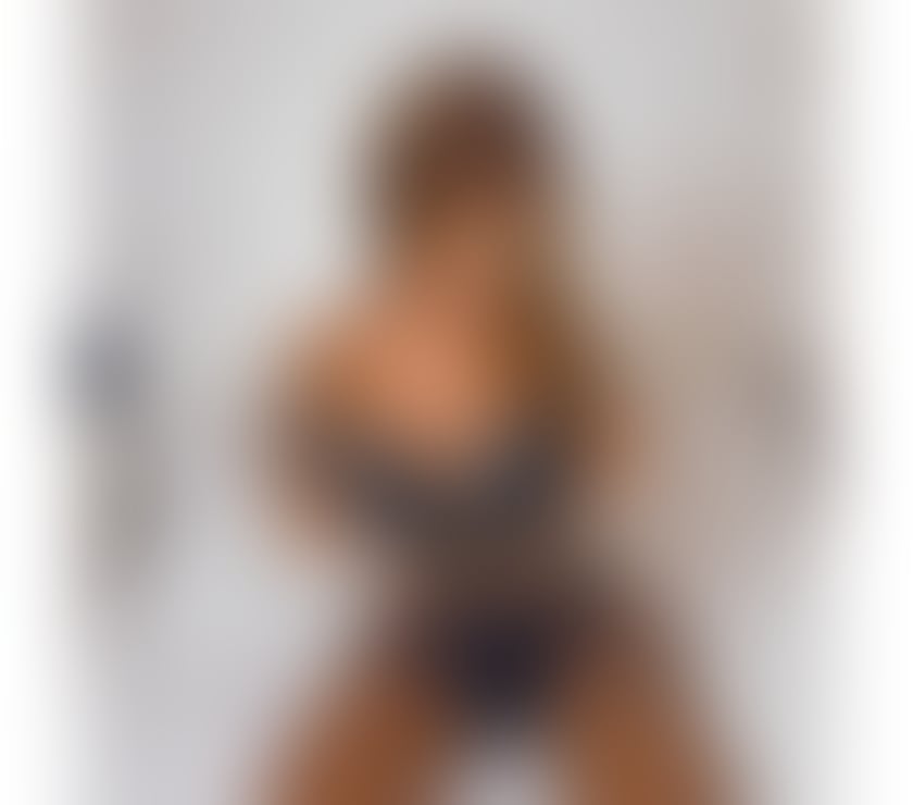Trans Escorts Buckinghamshire Milton Keynes - Photos for Sophia Party TS! π₯ MK Last Days π§π·