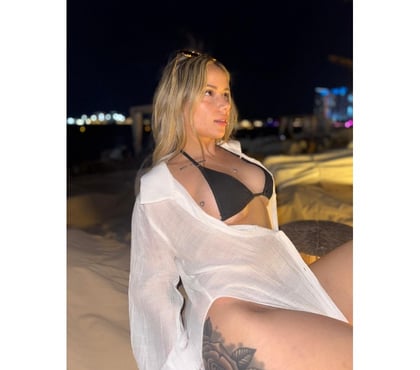 Escorts Luton Town Centre Luton - Photos for NEW BRAZILIAN CRISTAL LATINA IS IN TOWN⭐️