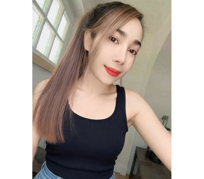 Petite Escorts Sheffield City Centre Sheffield - Photos for Lilly Sweet Thai lady