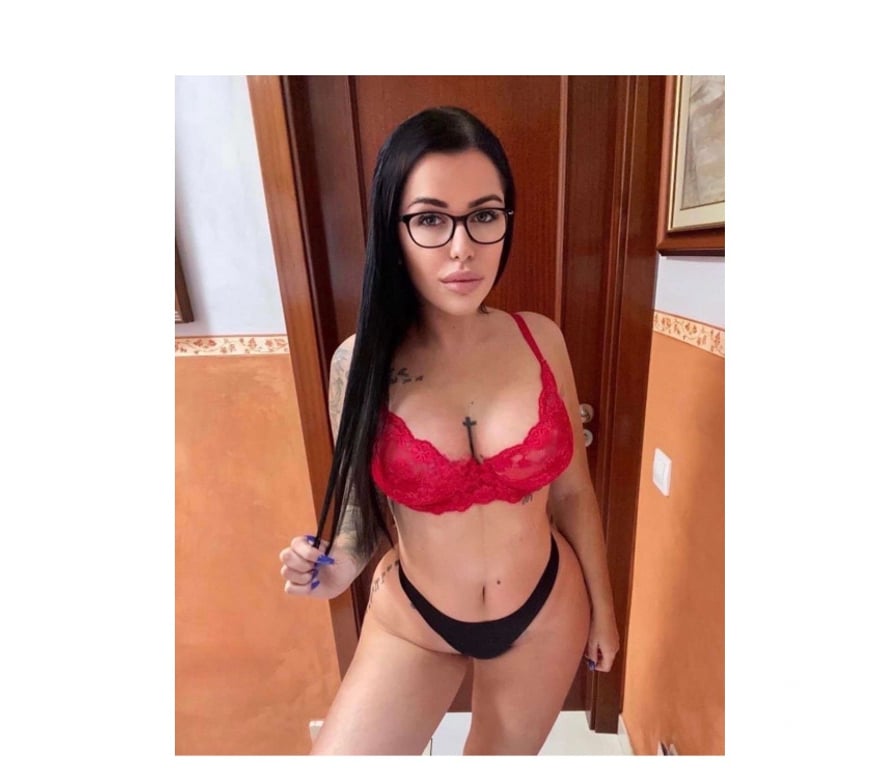 Escorts Staffordshire Newcastle-under-Lyme - Photos for ERICA - NEW IN TOWN
