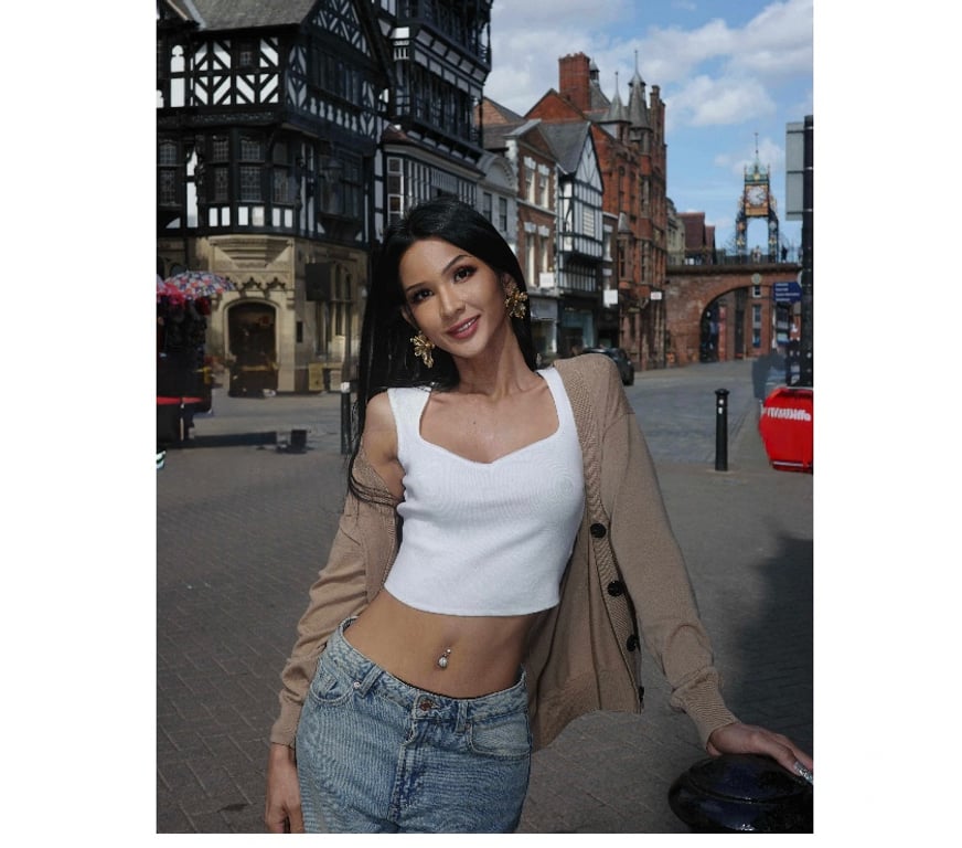 Escorts Cheshire West and Chester Capenhurst - Cheshire West and Chester - Photos for Thai Trans Isabelle model