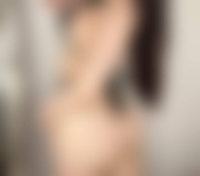 Hi im Meleim party girl in outcall 24 7 🥂🔥🥂🍒