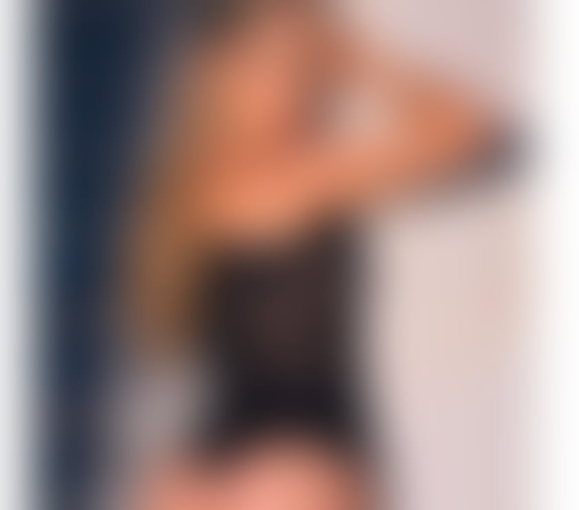 Escorts East London Canary Wharf - East London - Photos for Léle small girl 🔥 Party@@🔥 sweet 😘 slim❤️