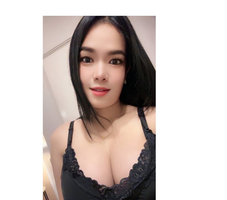 Escorts Essex Chelmsford - Photos for HI I’am Lisa Thai girl best service 07986937388