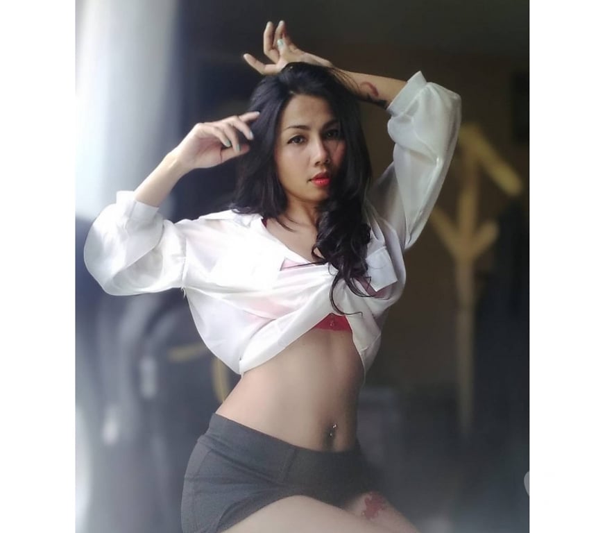 Escorts West Midlands Coventry - Photos for Hi Guys I'm Demi Thai best service. 07956551159