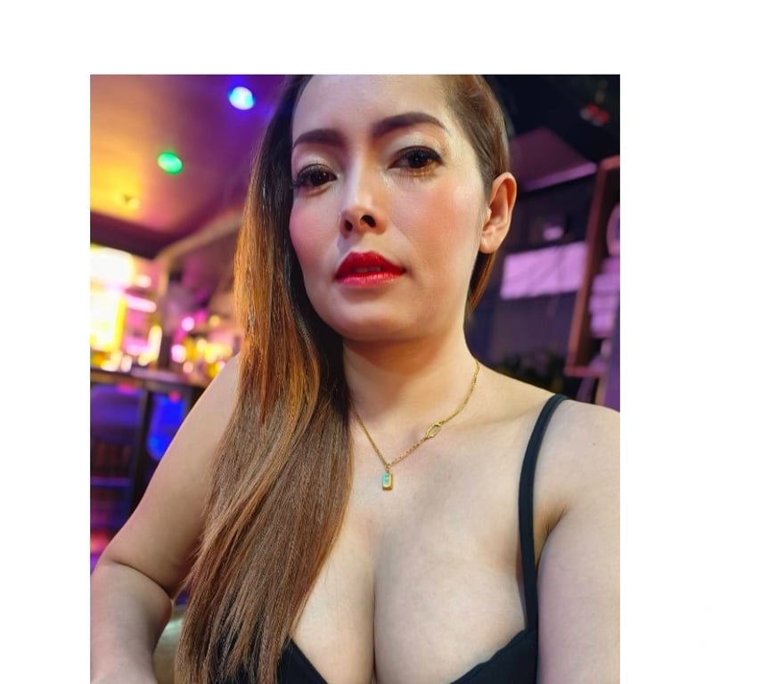 Escorts Cardiff Grangetown - Cardiff - Photos for Mayflower Professional Thai massage best experience