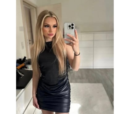 Escorts Brighton City Centre Brighton - Photos for PETITE BLONDE GIRL💋🔥PARTY A NIGHT🍾