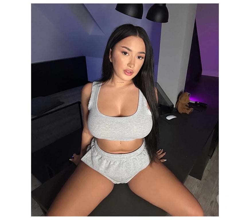Escorts Buckinghamshire Milton Keynes - Photos for 🔞AMAZING🍒Karina🥰real photo💯BEST SERVICE