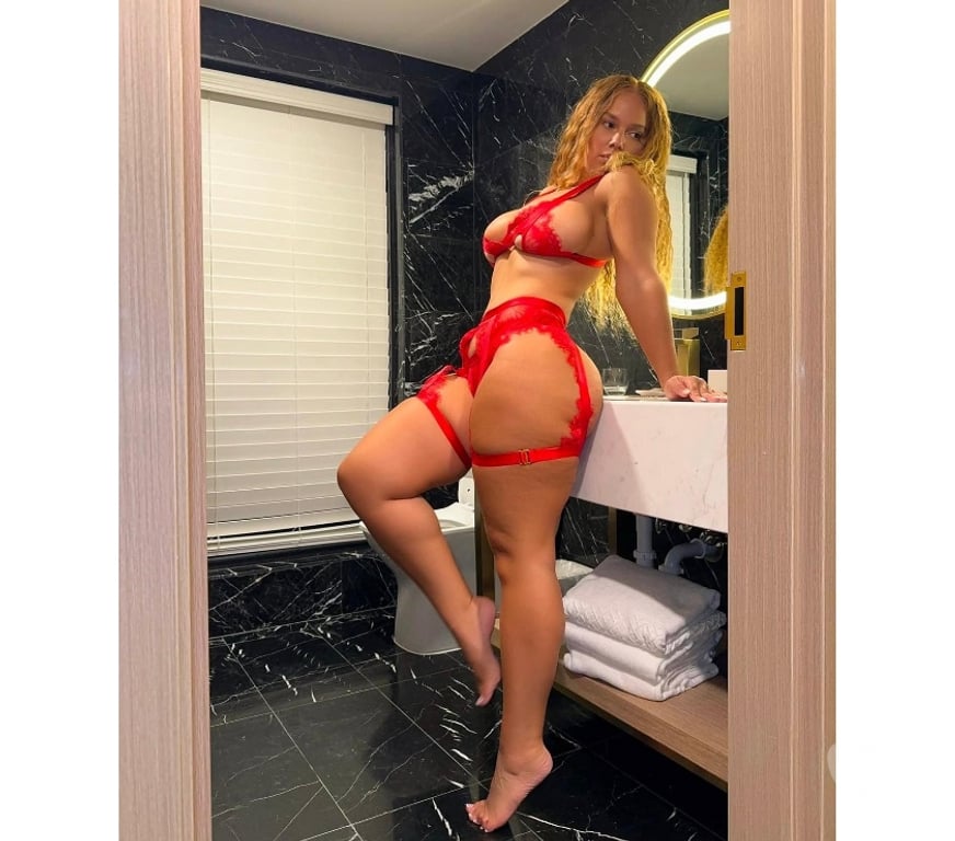 Escorts West Midlands Walsall - Photos for HELLO GUYS IM ANA NEW IN TOWN, CALL ME ON 07879529012