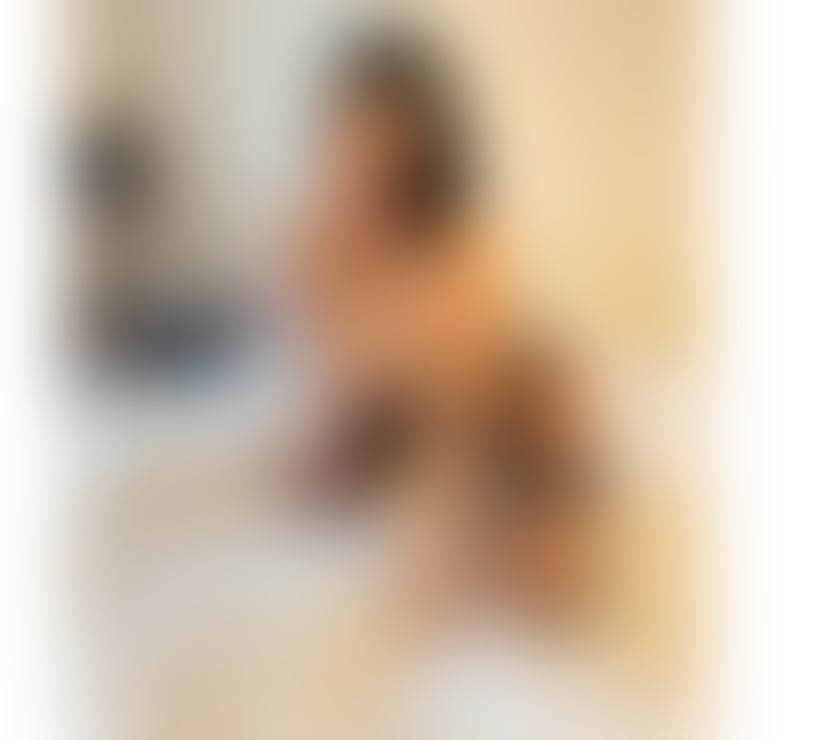 Escorts Essex Chelmsford - Photos for Sofia is back hot brunette party