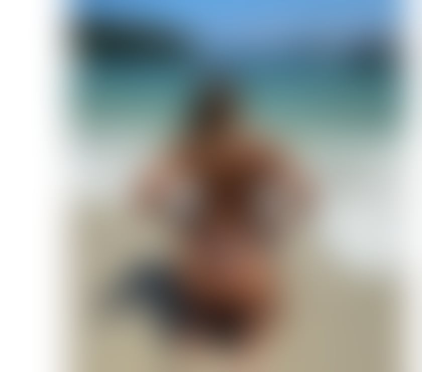 Escorts West London Kensington (Olympia) Station - West London - Photos for Maria Partyπ Latina π§π· Kensington