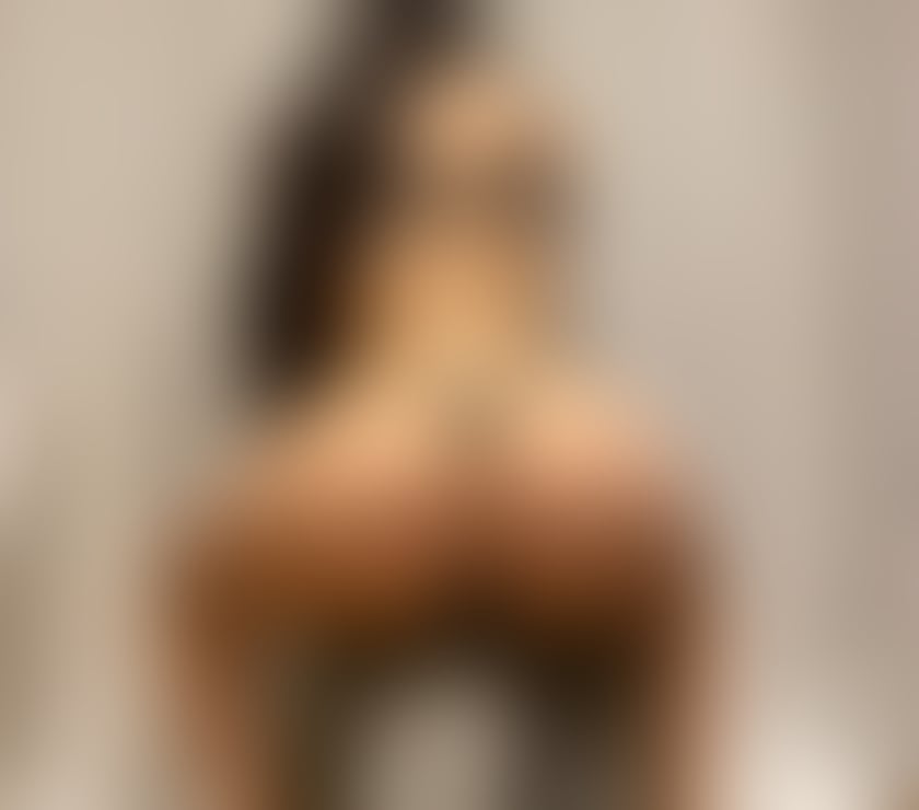Escorts Somerset Yeovil - Somerset - Photos for ✨ Elegant and Sophisticated Model