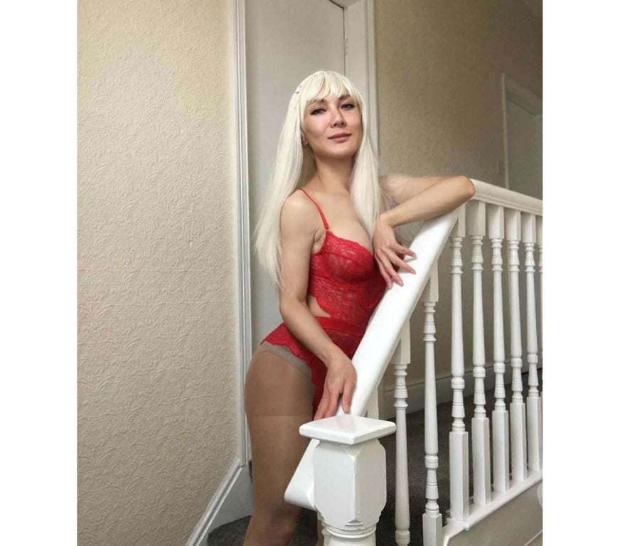 Escorts Edinburgh Edinburgh - Edinburgh - Photos for Ts Prada Trans Companionship and Relaxation and more