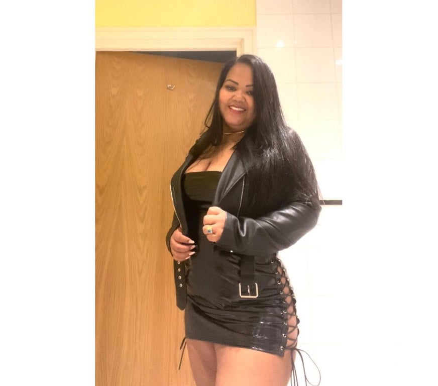 Escorts Hampshire Portsmouth - Photos for PASSIONATE LATINA ANNA - PARTY GIRL