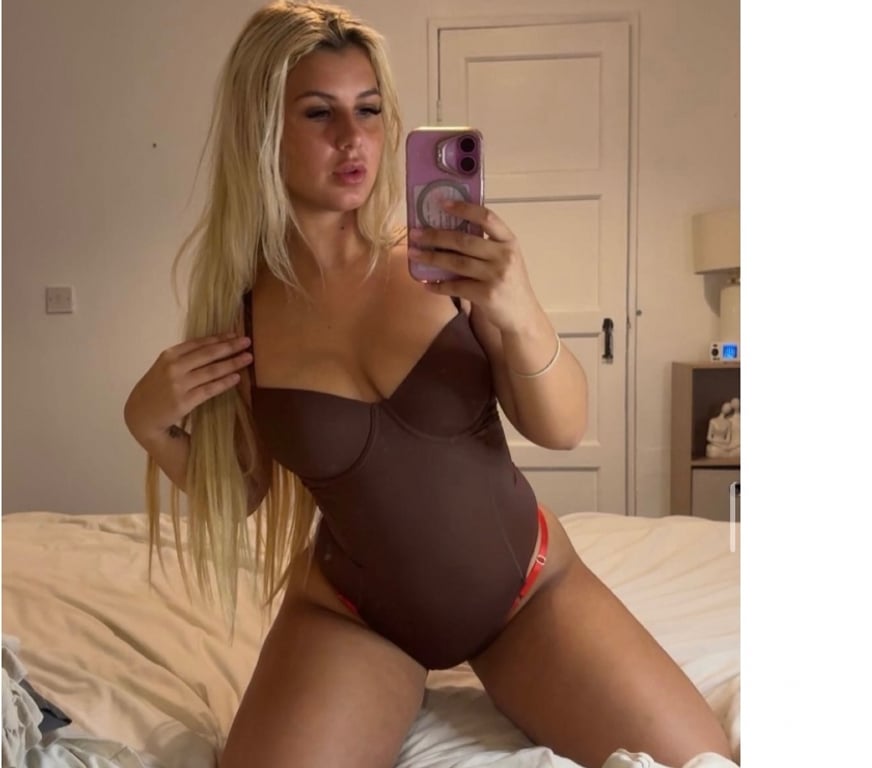 Escorts Hertfordshire St. Albans - Photos for ✅⒴⒪⒰⒭ ⒨⒤⒮⒯⒭⒠⒮⒮ OUTCALL✔️
