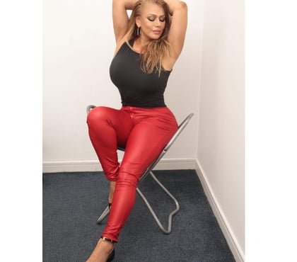 Escort Warrington Town Centre Warrington - Photos for Horny Latina LOLA!🍑