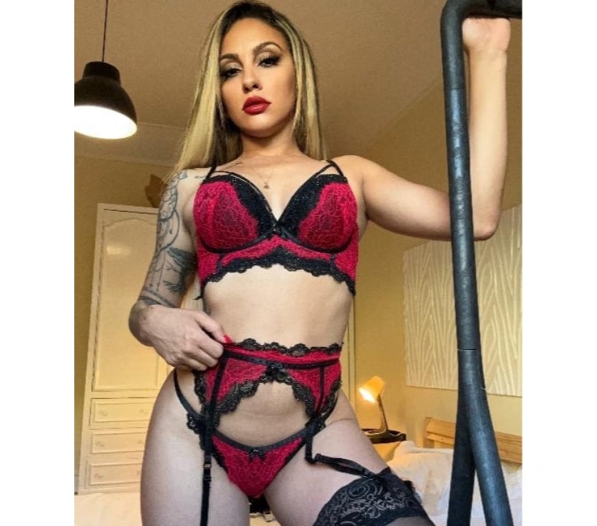 Escorts Oxfordshire Oxford - Photos for 🇧🇷jade girl in town🍭😍❤️Party girl🇧🇷